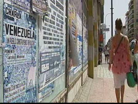 Los ayuntamientos declaran la guerra a los carteles callejeros