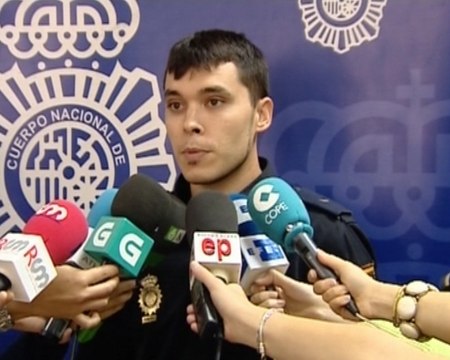 Evitan que se queme a lo 'bonzo'