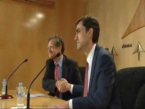 Acuerdo entre AENA y los controladores que garantiza la paz laboral y social