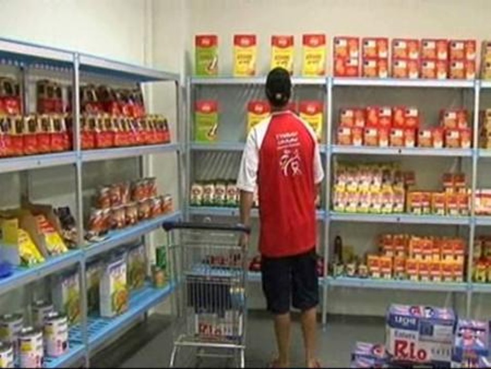 Los economatos, una salvación para muchas familias sin recursos