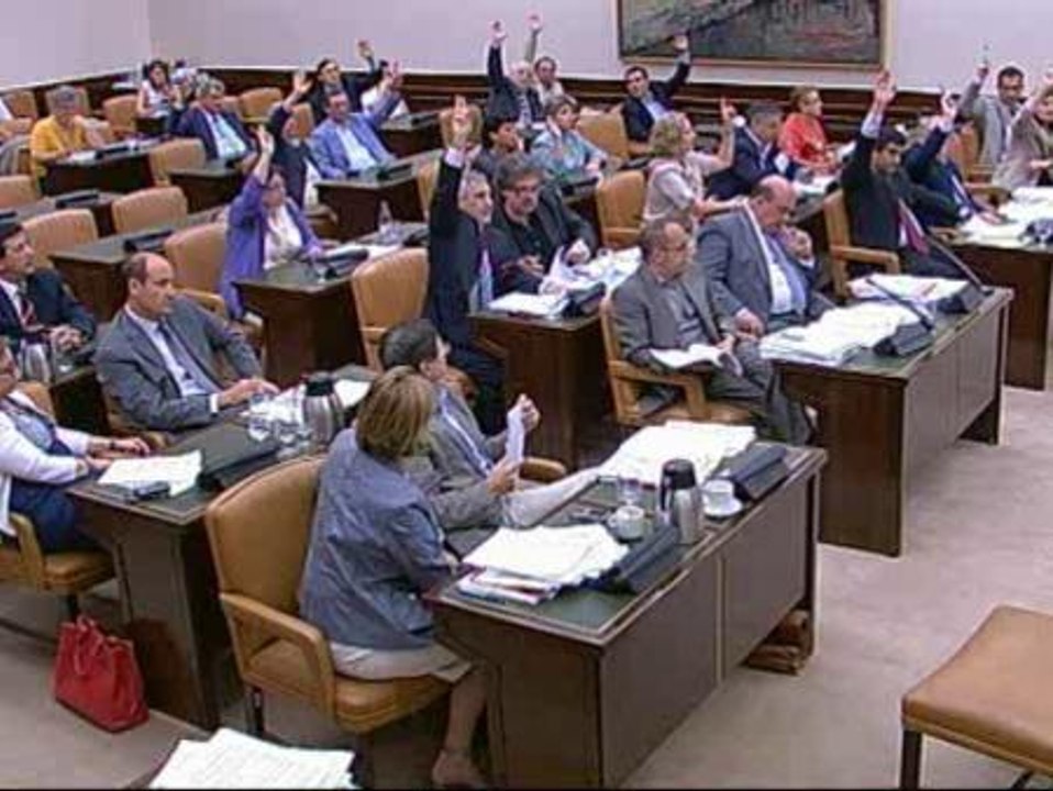 El PSOE se queda sólo en la aprobación de la reforma laboral