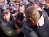 Alrededor de 100 detenidos en protestas de la oposición en Rusia