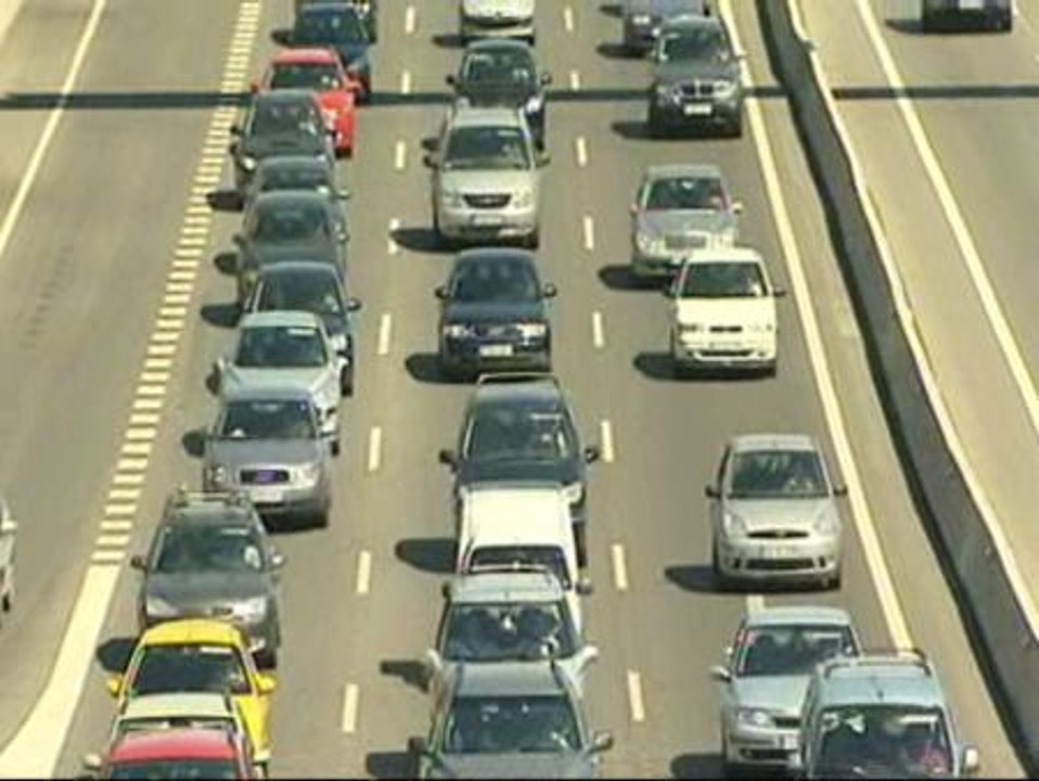 Atascos kilómetros en la segunda operación salida del verano