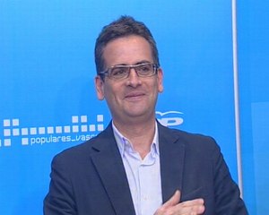 "Es una vergüenza lo de los presos"