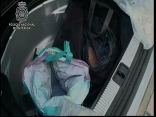 Cae una banda de traficantes que ocultaba drogas de diseño en coches importados