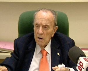 Fraga apoya la gestión de Moratinos en Cuba