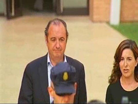 Ripoll, imputado por cohecho, prevaricación y uso de información privilegiada