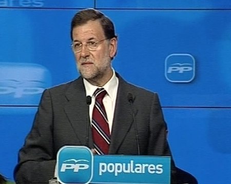 Rajoy critica postura del Gobierno frente a Cuba