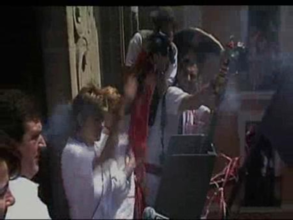 El chupinazo inaugura las fiestas de San Fermín un año más