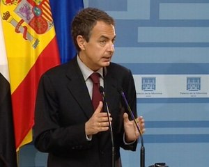 "El PP lleva al TC lo que pierde políticamente"