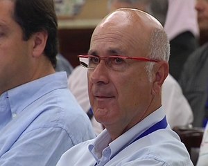 Continúan los cruces políticos por Estatut