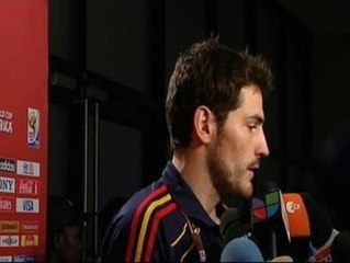 Casillas: "Me quito el sombrero ante nuestra defensa"