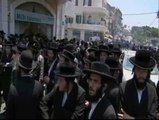 Judíos ortodoxos se enfrentan a la policía en Israel