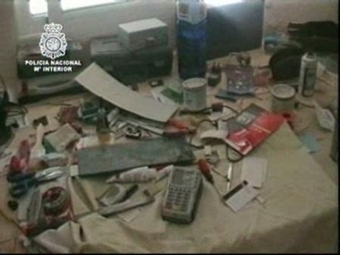 Desarticulado un grupo organizado dedicado a la clonación de tarjetas bancarias