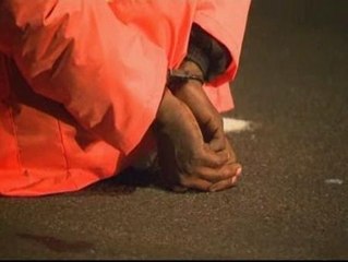 Primeras cargas policiales en el Mundial contra trabajadores de los estadios