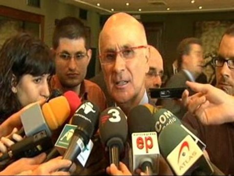 Duran i Lleida: Que el Gobierno no espere de CiU un acto de adhesión a su propuesta