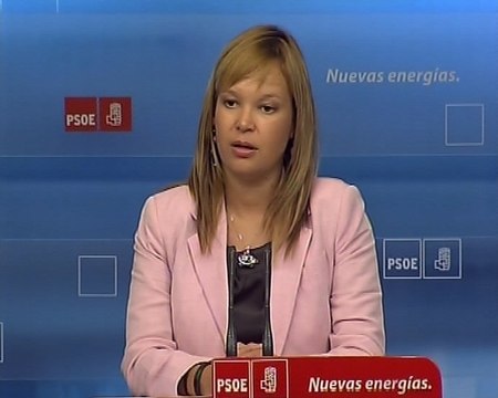 PP no debe dar lecciones a un socialista vasco