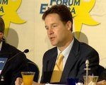 Clegg ve recortes como única alternativa