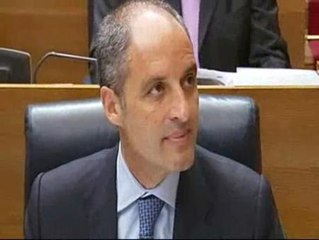 Camps apela a la Senyera para continuar