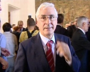 Barreda presenta su nuevo Gobierno