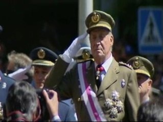 El Rey reaparece en el Día de las Fuerzas Armadas en Badajoz