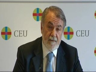 Oreja: "Camps es de los políticos que no se ha enriquecido de ninguna de las maneras"