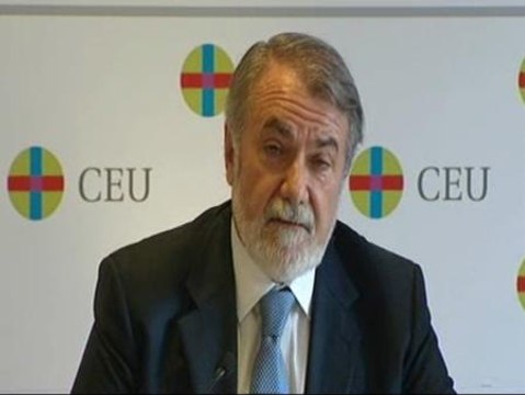 Oreja: Camps es de los políticos que no se ha enriquecido de ninguna de las maneras