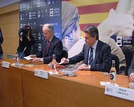 Mas pide a los nacionalistas que reflexionen