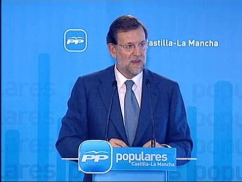 Rajoy: Grecia está como está por hacer las políticas que está llevando a cabo en España el señor Zapatero