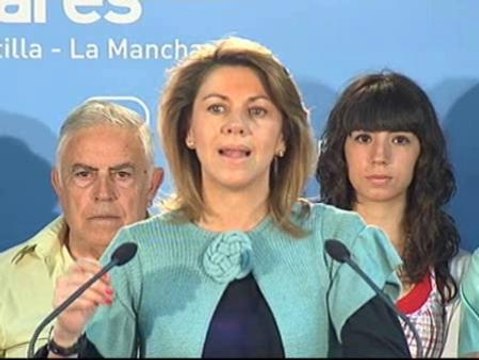 Cospedal critica la nada del Gobierno frente al drama del paro