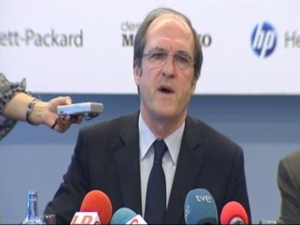 Gabilondo: "Me inquieta que empecemos con el trasiego de estudiantes y hagamos centros de un tipo u otro y segreguemos ideológicamente"