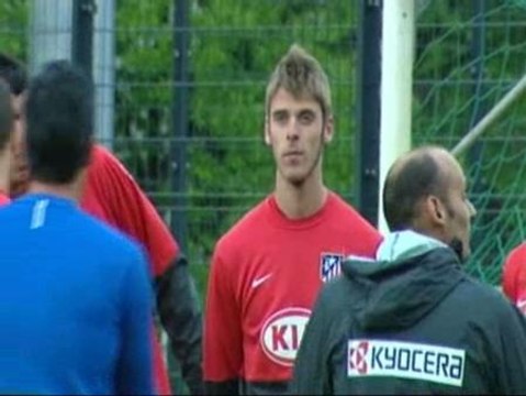 El Atlético calienta motores en Hamburgo