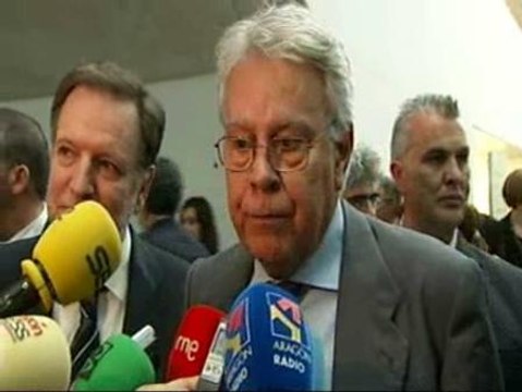 González dice que las acusaciones contra Garzón son inexplicables e injustas