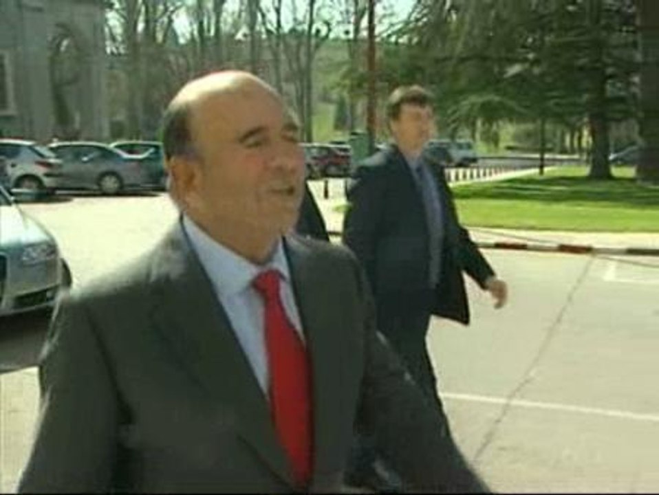 El Supremo llama como testigo a Botín en la causa abierta contra Garzón