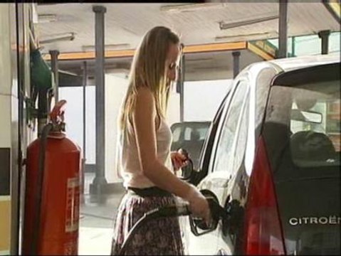 Los carburantes, un 25 por ciento más caros que hace un año