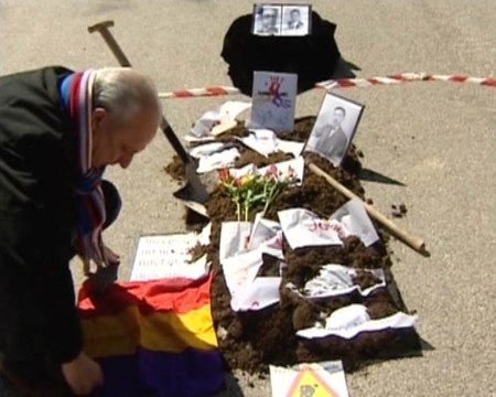 Piden justicia para las víctimas del franquismo