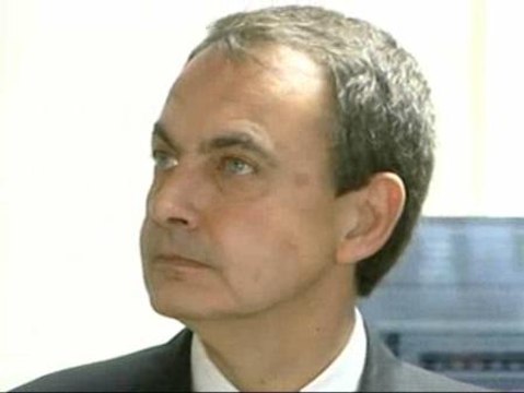 Zapatero asegura que si hay que adoptar más recortes, lo hará