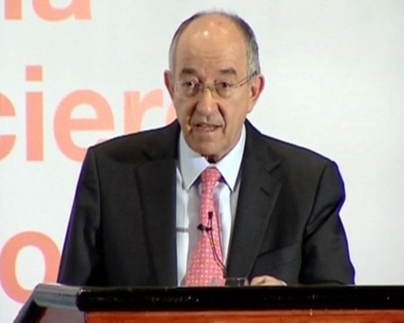 Fernández Ordóñez valora recorte gasto público