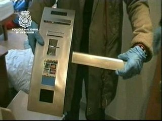 Clonaban tarjetas de crédito a la perfección