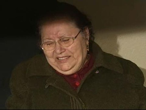 Desahuciados por su propio hijo