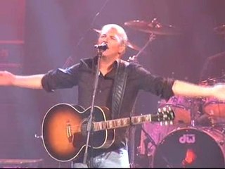 Kevin Costner canta en Barcelona