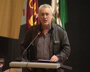 Lara anuncia que IU irá a la Comisión