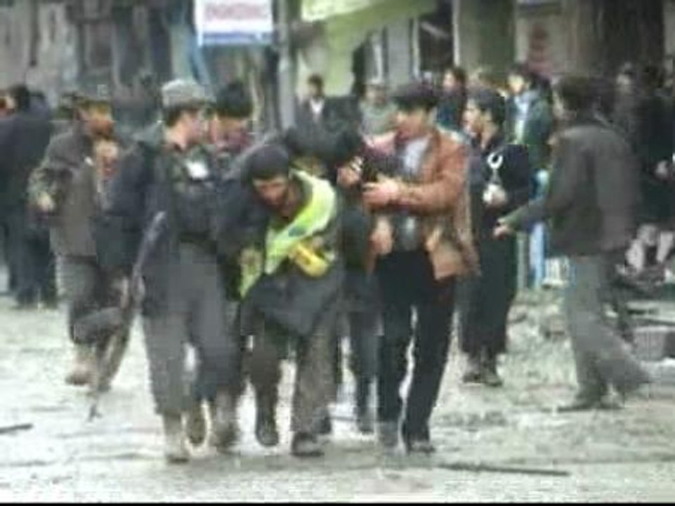 Al menos 17 muertos y una veintena de heridos en dos atentados suicidas en Kabul