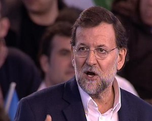 Rajoy pide al Gobierno "menos anuncios"