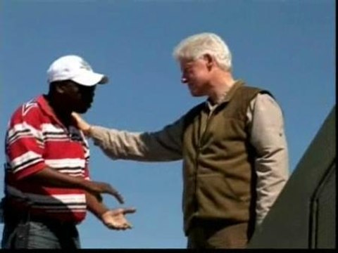 Clinton aterriza en Haití