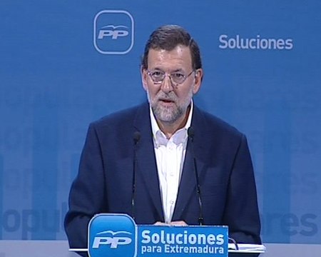 Rajoy critica las reformas de Zapatero
