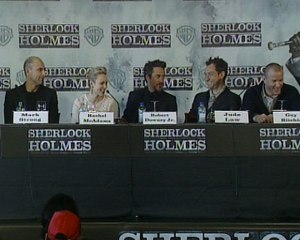 Presentan la película de Sherlock Holmes