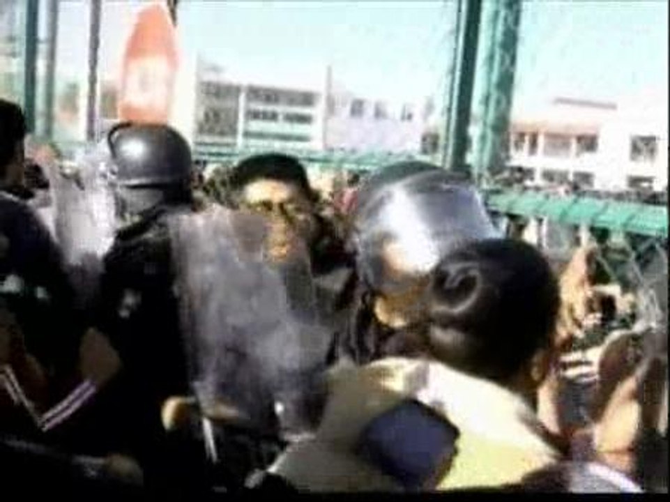 Mueren 23 presos en una reyerta entre bandas en una cárcel de México