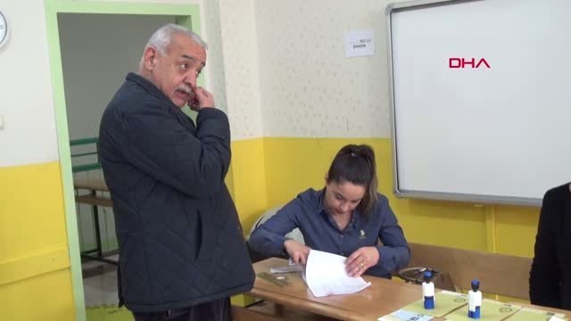 Malatya'da Seçmen, 2 Bin 86 Sandıkta Oy Kullanıyor