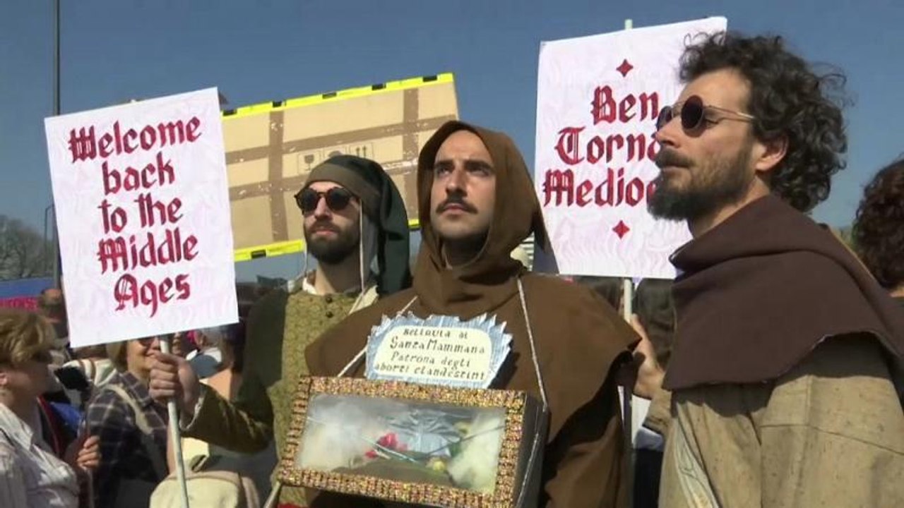 Verona: 20.000 demonstrieren gegen 'Weltfamilienkongress'